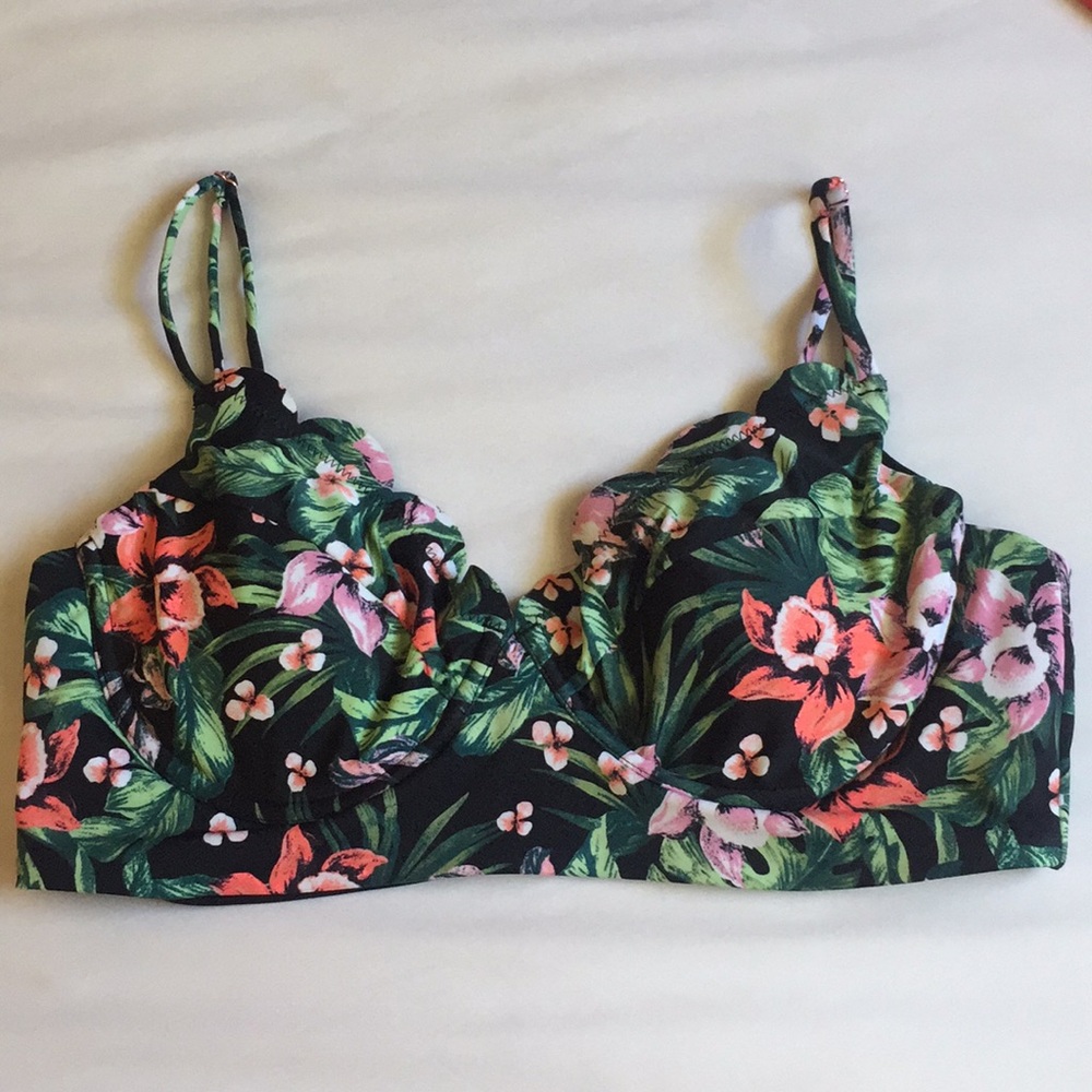 Vanilla Beach tropical bikini top